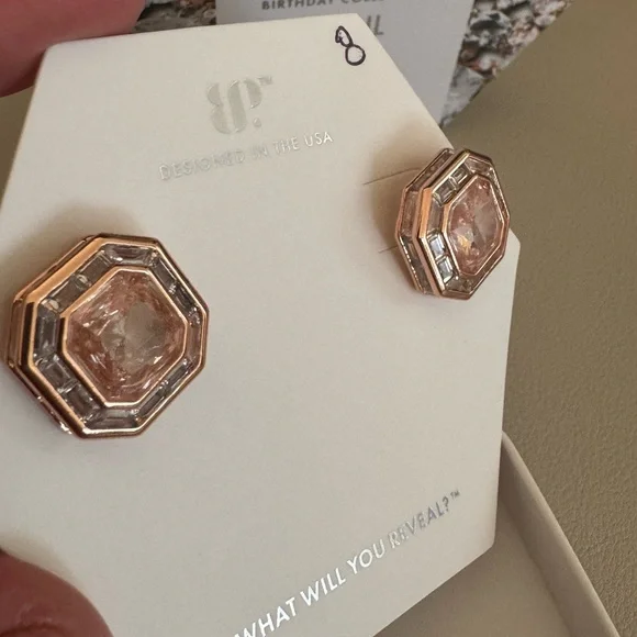 Make It Count, Darling Earrings – April 2025 Birthday Collection 🤍🎉 - Picture 3 of 5